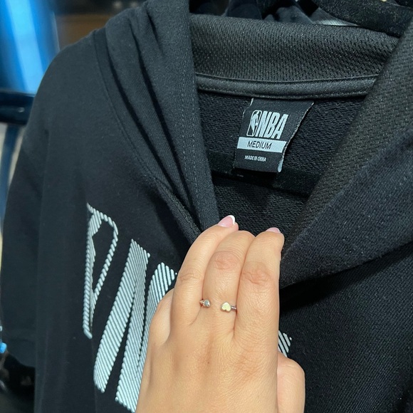 NBA short sleeve Hoodie, sz m - Picture 2 of 2